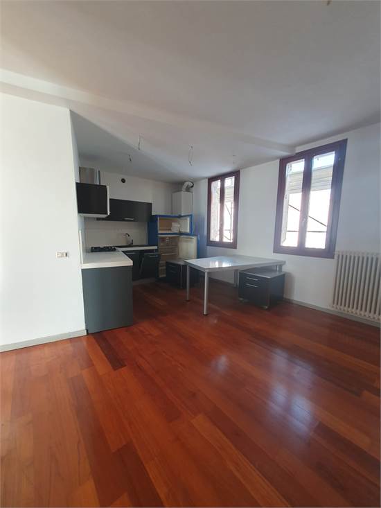 sala da pranzo/angolo cottura