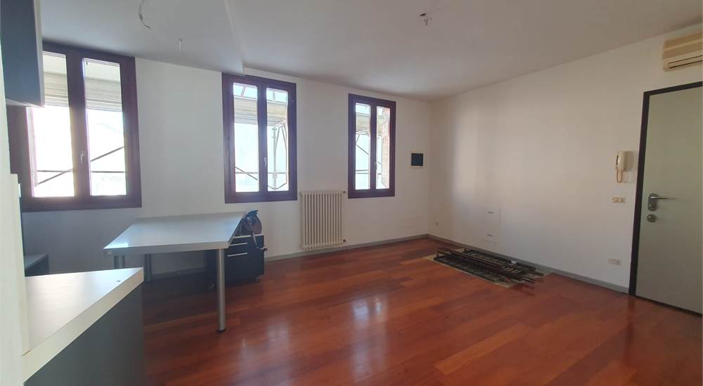 sala da pranzo/angolo cottura