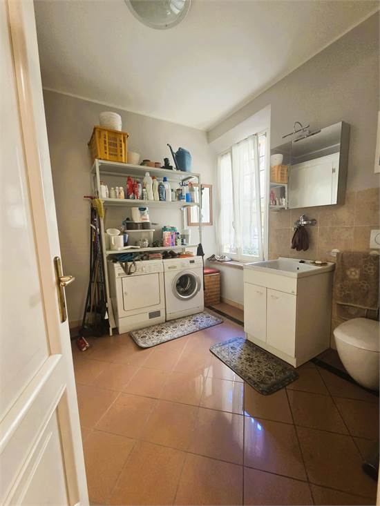 LAVANDERIA/BAGNO