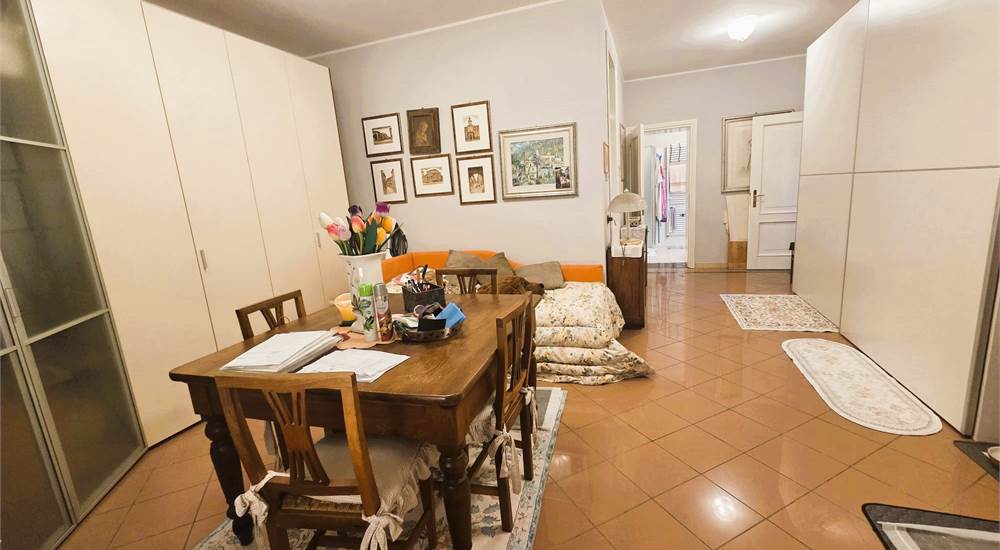 STUDIO/GAURDAROBA/RIPOSTIGLIO