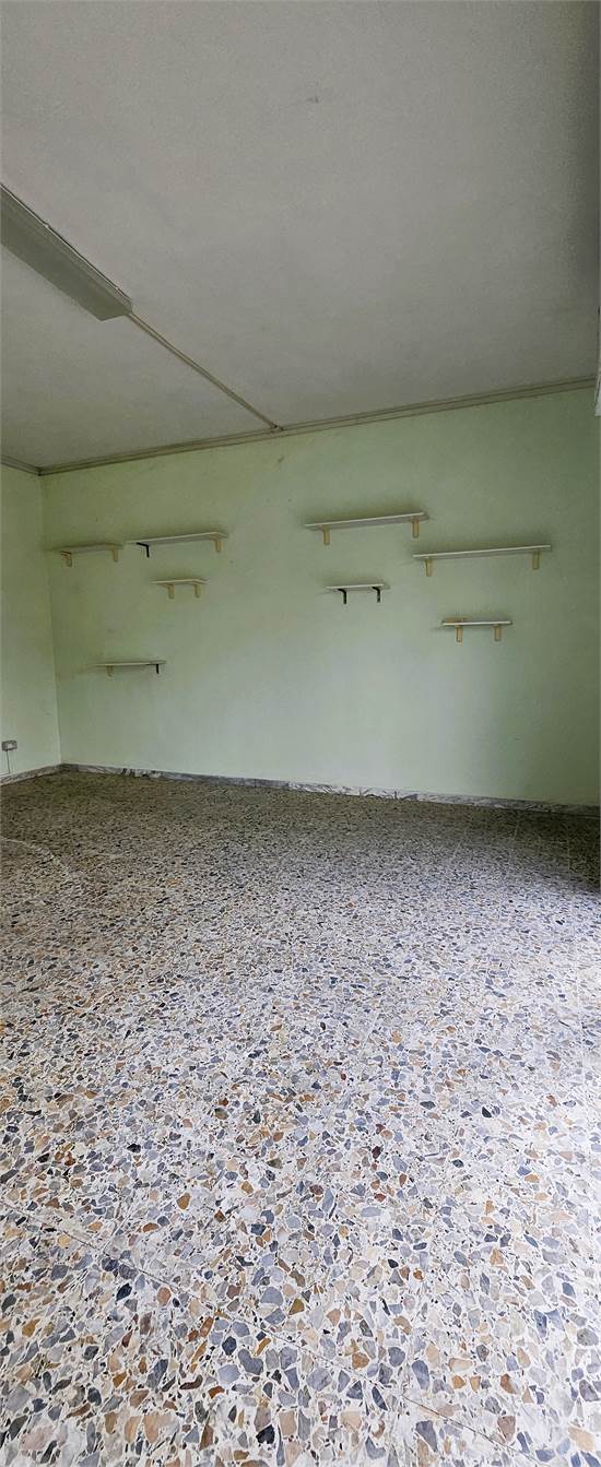 NEGOZIO