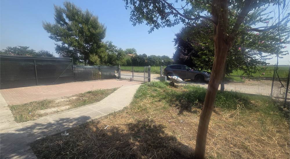 GIARDINO FRONTE