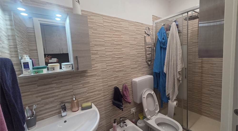 CAMERA MATRIMONIALE/BAGNO